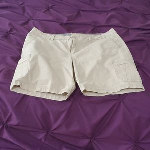 Eddie Bauer khaki shorts - barely worn!!